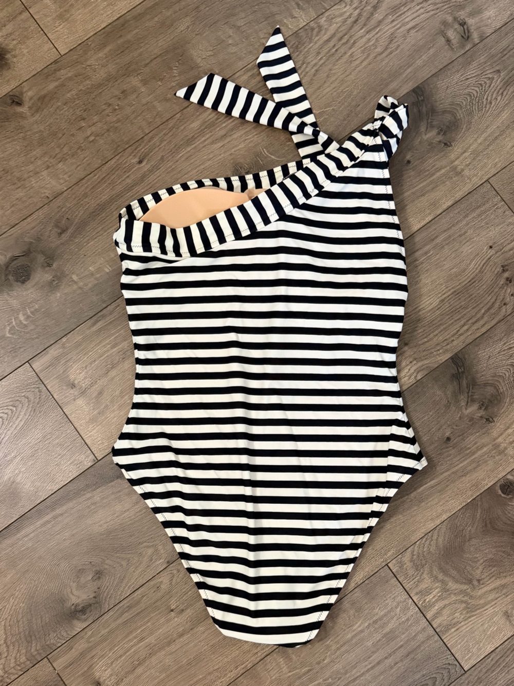 J Crew One-Shoulder One-Piece Swimsuit Navy & White Striped size 10 #E96 - Picture 6 of 7